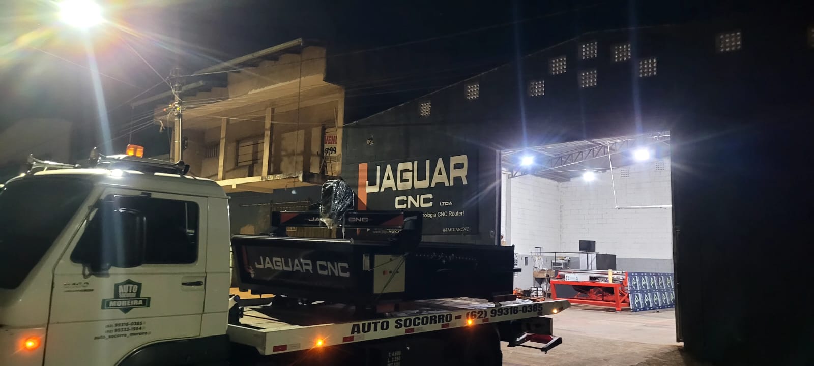 Máquina CNC 5